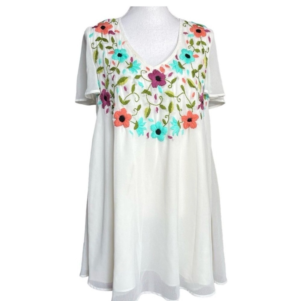 Judith March White/Slight Cream Dress with Colorful Floral Embroidery Size S